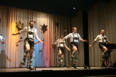 Auftritt Schuhplattlergruppe