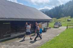 Schuhplattler-Familien-Grillfest